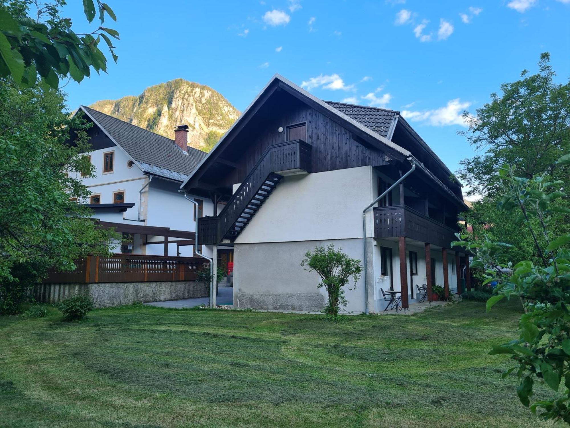 Gostilna Batist Bed & Breakfast Bohinjska Bela Ngoại thất bức ảnh